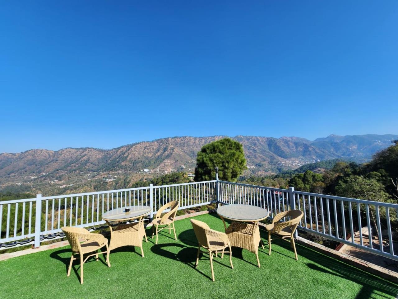 Apartmán Sky Mount By Kasauli Vista Exteriér fotografie